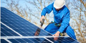 Installation Maintenance Panneaux Solaires Photovoltaïques à Noalhat